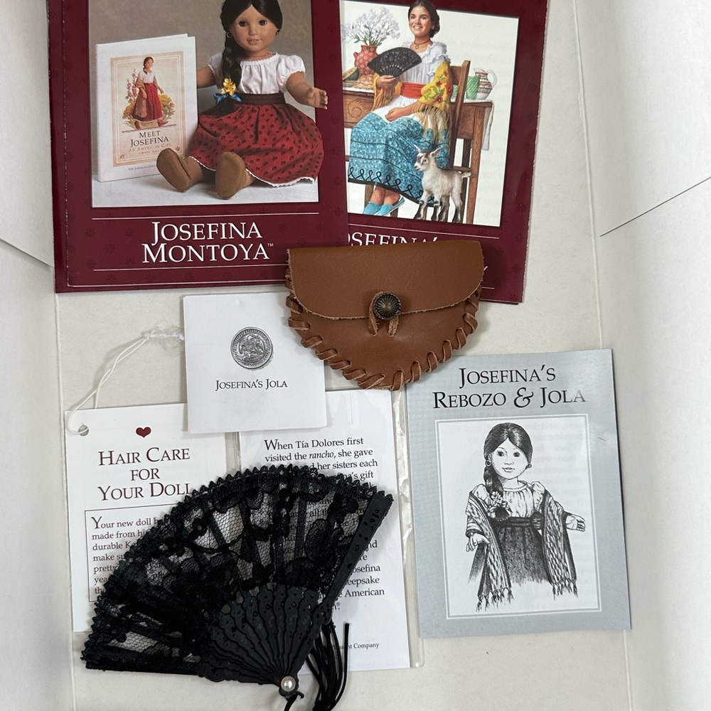 American Girl Pleasant Company vintage Josefina Montoya Doll and 2 outfits/ 1997 - Picture 12 of 13